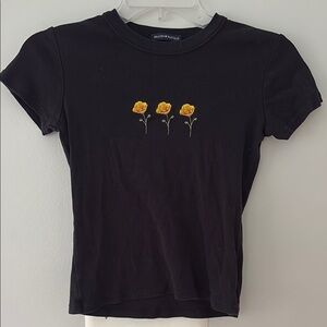 Brandy Melville Black and Yellow Fitted Crop Tee